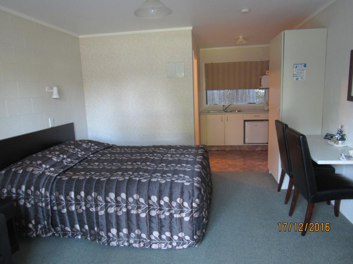 Matador Motel Carterton Екстер'єр фото