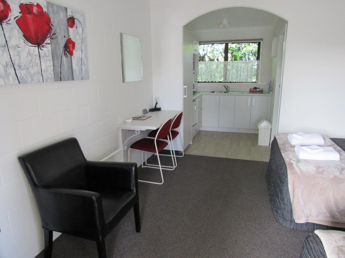 Matador Motel Carterton Екстер'єр фото
