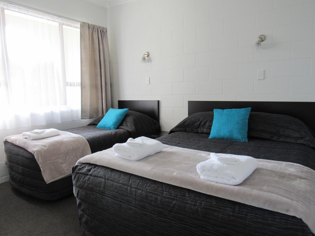 Matador Motel Carterton Екстер'єр фото