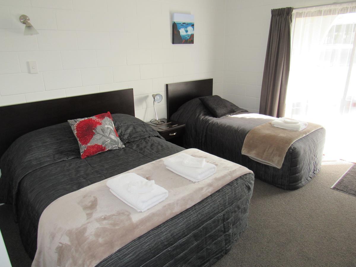 Matador Motel Carterton Екстер'єр фото