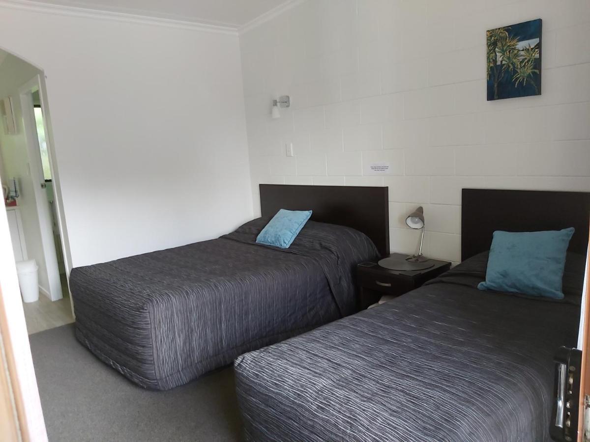 Matador Motel Carterton Екстер'єр фото